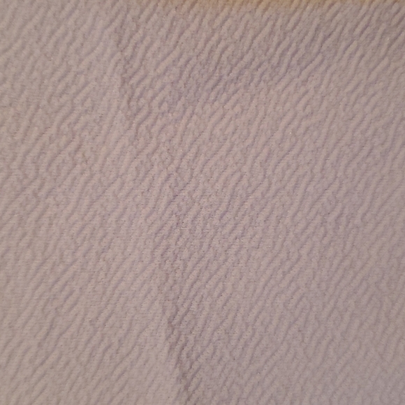 Boohoo brand white crop top with straps - Picture 3 of 4